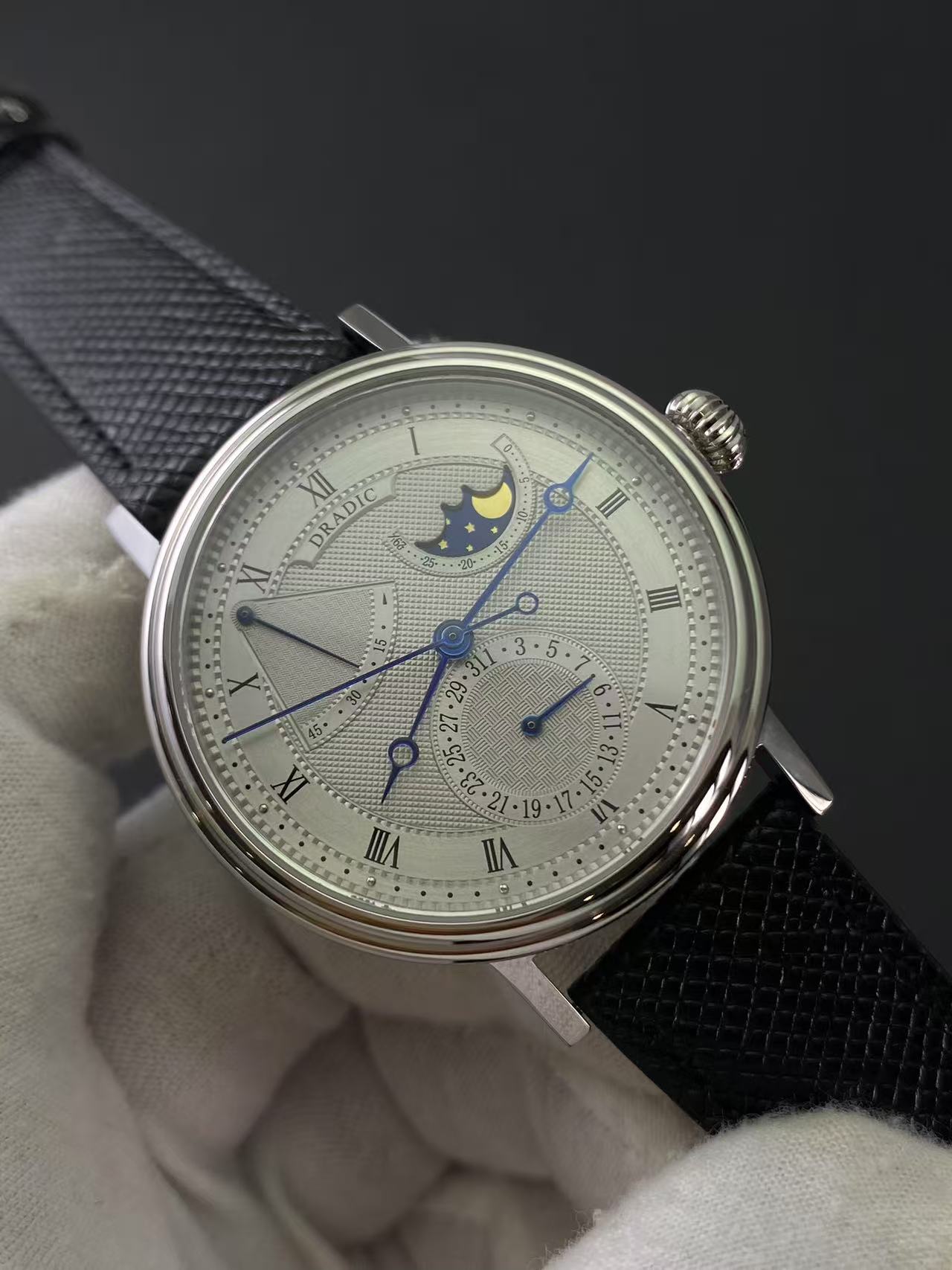 Guilloché Dial Watch - Lüks Ay Evresi Göstergeli Güç Rezervli