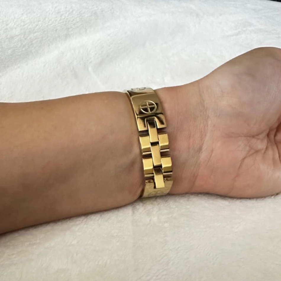 Lüks Paslanmaz Çelik Kayış App - Luxury Watch Apple incelemesi ve fiyatı