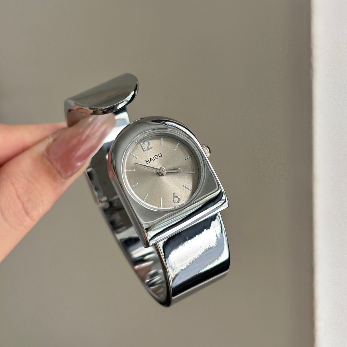 2026 Yeni Altın Bilezikli Saat - Luxury Watch Level incelemesi ve fiyatı