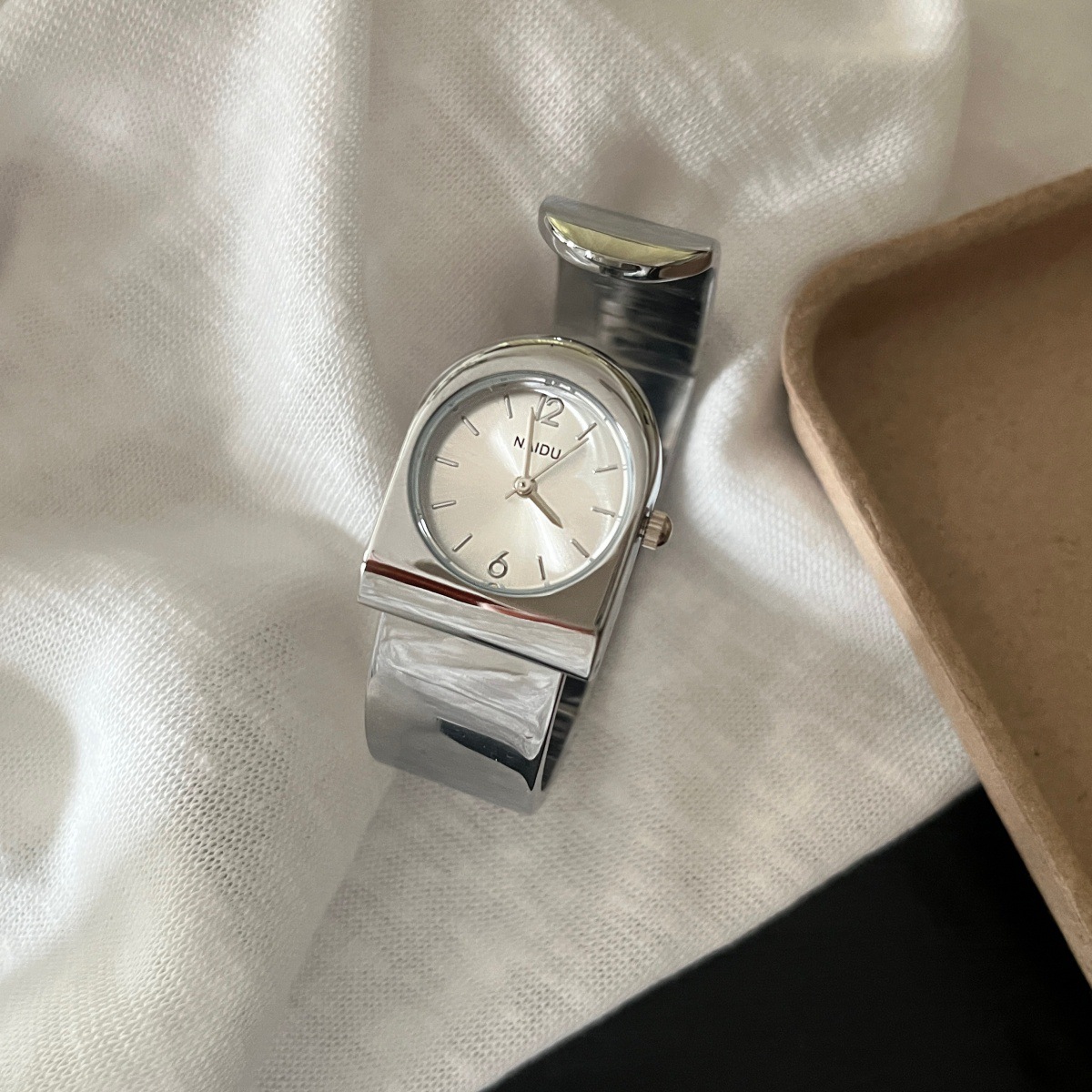 2026 Yeni Altın Bilezikli Saat - Luxury Watch Level incelemesi ve fiyatı