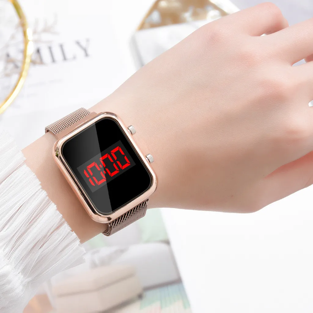 Moda Manyetik Toka Dikdörtgen  - Luxury Watch Exchange incelemesi ve fiyatı