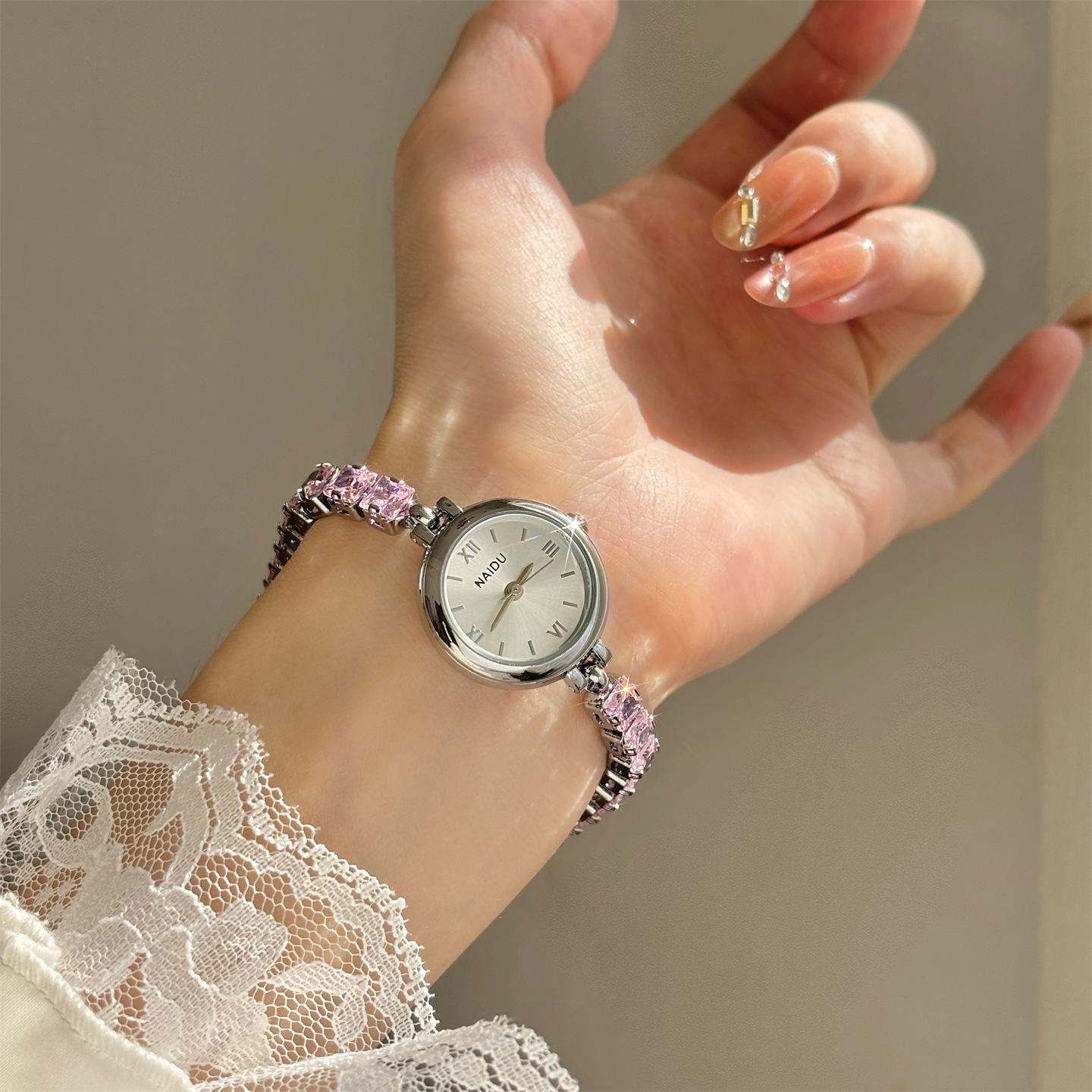 New Fashion Diamond-encrusted  - Luxury Watch Level incelemesi ve fiyatı