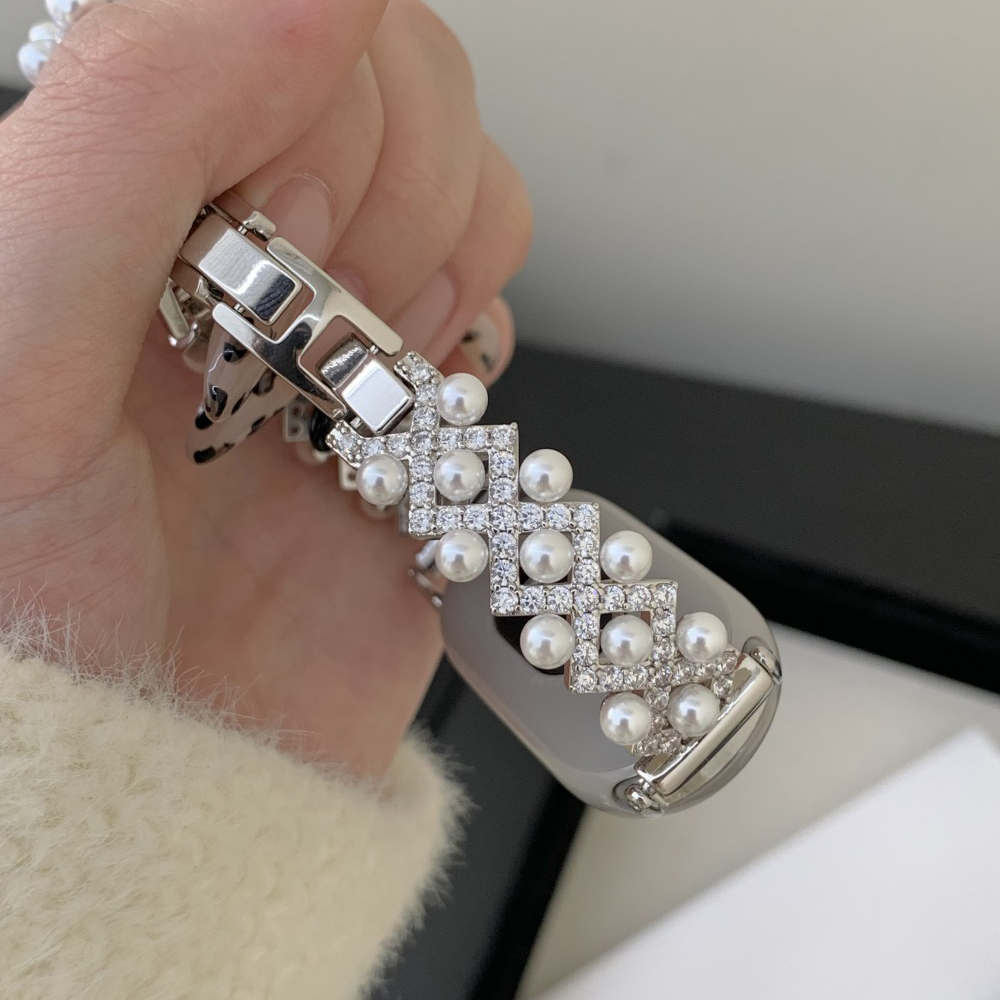 Lady Pearl Çapraz İşlemeli Elm - Xiaomi Luxury Watch incelemesi ve fiyatı