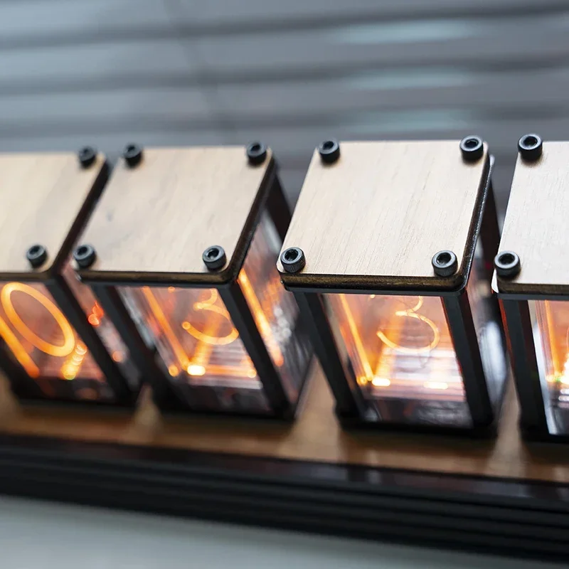 Yeni Lüks Nixie Glow Tüp Saat  - Table Watch Luxury incelemesi ve fiyatı
