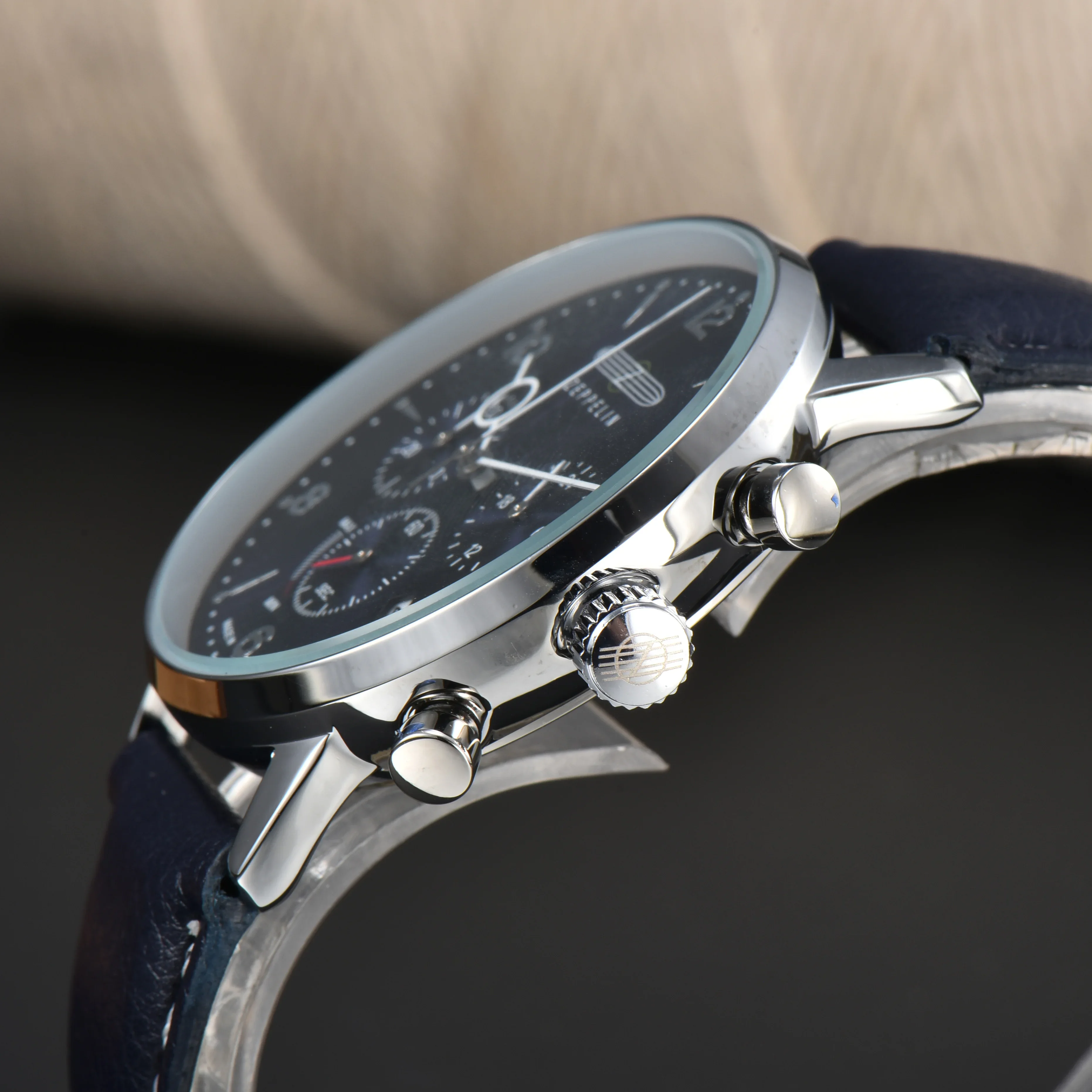 Klasik ZEPPELIN Kuvars İzle Lü - Luxury Watch Exchange incelemesi ve fiyatı